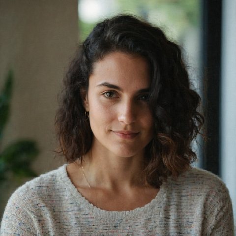 Portrait of Leah Bianchi
